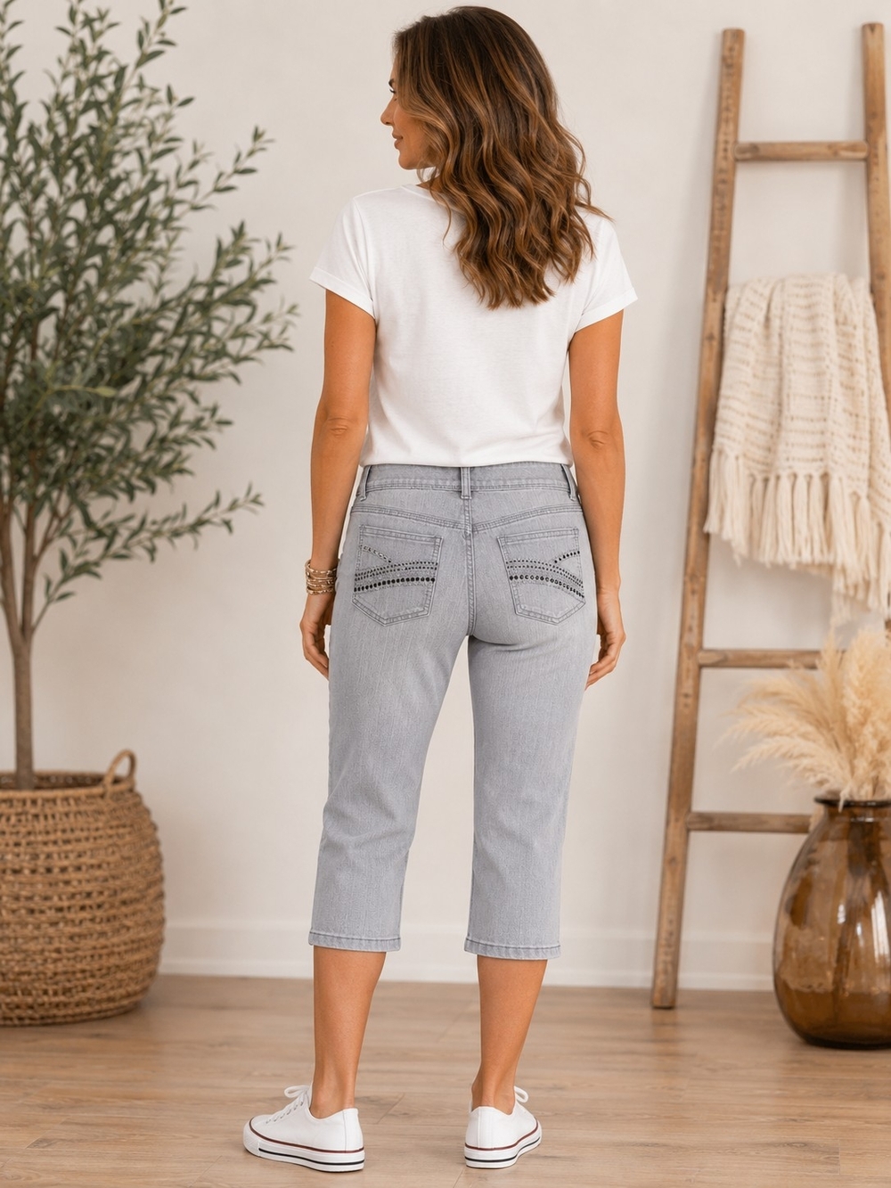 Christopher & Banks Light Grey Cropped Jeans with Studded Back Pockets